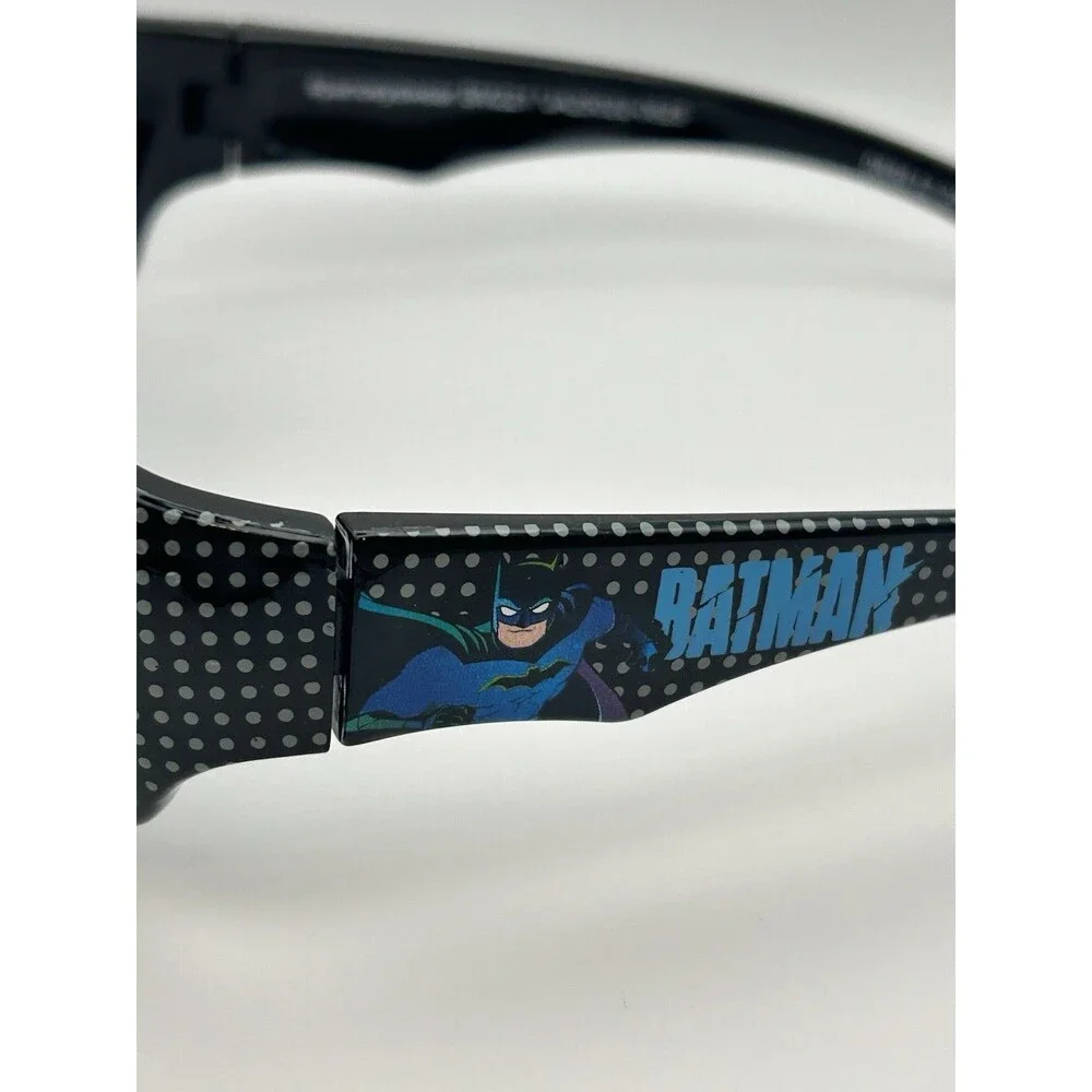 Batman Kids Sunglasses Black Frame Pre Owned 100% UV Protection Batman